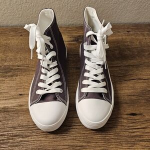 Womens High Top Sneakers ~ Size 7.5